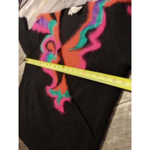 Eugenia by Angenie Women's Size Medium Wool/Angora Blend Vintage Sweater - Picture 4 of 5